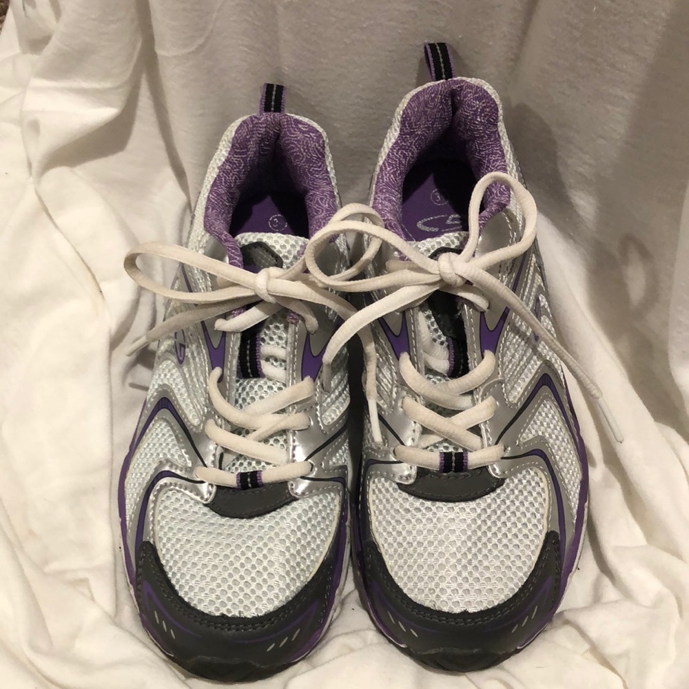 C9 by Champion shoes. Girls size 3.5 like new